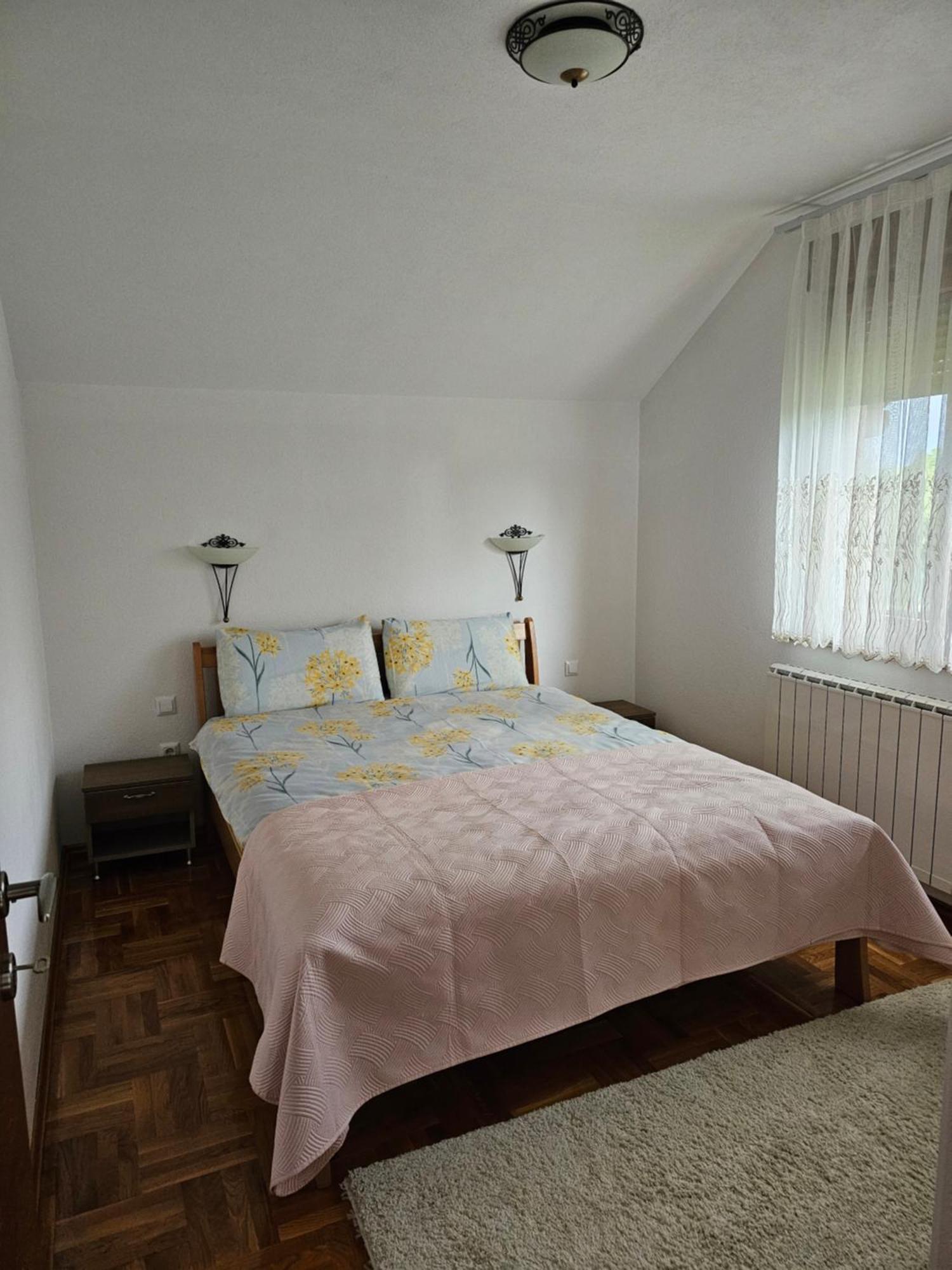 Aventurin Superior * Bihac