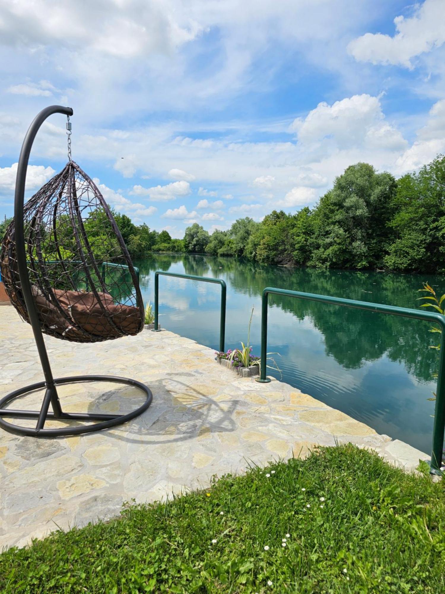 Aventurin Superior * Bihać
